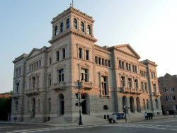 charleston 3 800